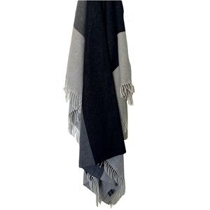 NWOT Sackcloth & Ashes‎ Cotton Blend Gray Colorblock Fringe Throw Blanket